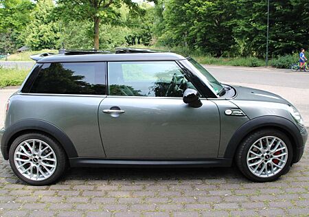 MINI John Cooper Works Mini John Cooper Works