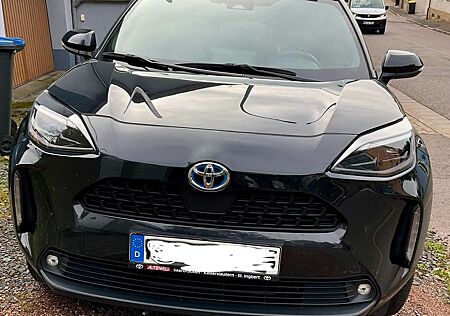 Toyota Yaris Cross gebraucht kaufen Toyota Yaris Cross Hybrid 1.5 VVT-i AWDi Team Deutschland