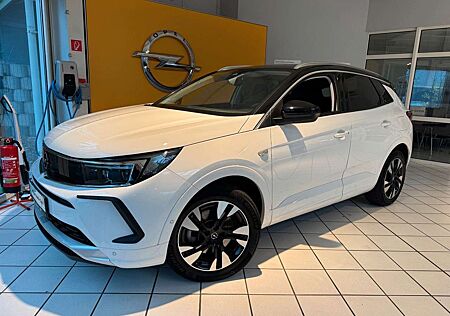 Opel Grandland X Grandland 1.6 Hybrid Ultimate Matrix-LED+360 Kam