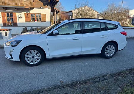 Ford Focus Turnier Trend *LED