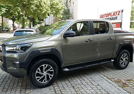 Toyota Hilux Double Cab Invincible 4x4