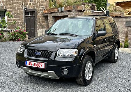 Ford Maverick Highclass 1Hand Scheckheft 4x4 Garantie