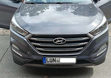 Hyundai Tucson blue 1.6 GDi 2WD Trend