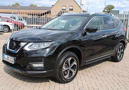 Nissan X-Trail Tekna AHK 2000 KG Voll