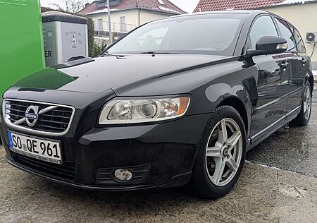 Volvo V50 D2