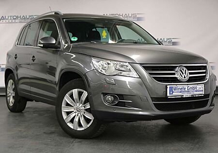 VW Tiguan Volkswagen Team 4Motion 2.0TSI*2HAND*AHK*NAVI*KAMERA*PDC*SHZ*