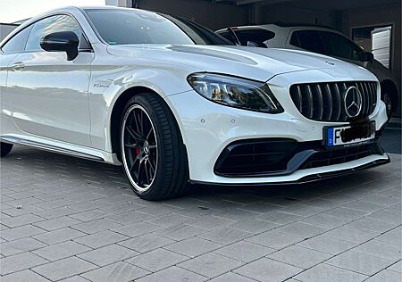 Mercedes-Benz C 63 AMG S Coupe Speedshift MCT 9G
