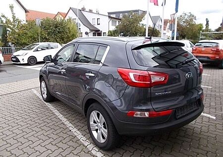 Kia Sportage 2.0 CRDi 4WD Automatik Dream-Team Edition