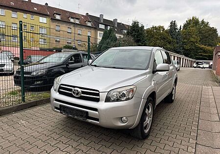Toyota RAV 4 Executive TÜV NEU*2.HAND*8FACHTBEREIFT