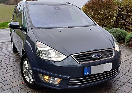 Ford Galaxy 2.0 EcoBoost Titanium