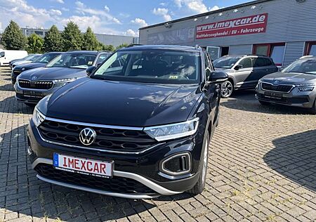VW T-Roc Volkswagen 1.5 TSI DSG Life + LED + Kamera + ACC + PDC v+h +