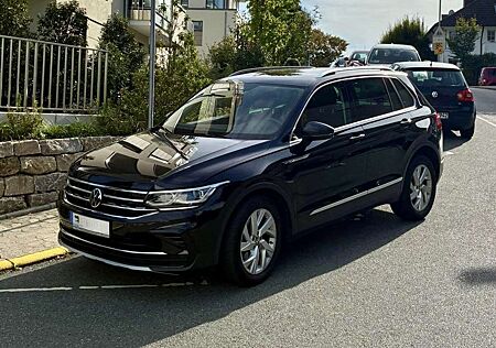 VW Tiguan Volkswagen 1.5 TSI OPF DSG Elegance Navi IQ Light Cam