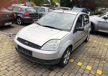 Ford Fiesta 1.4i Ghia