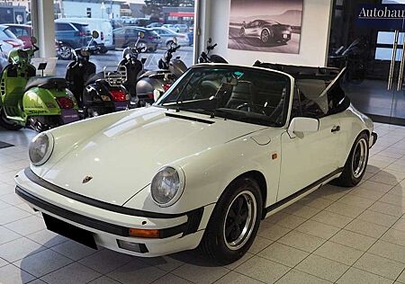 Porsche 911 Carrera Cabriolet