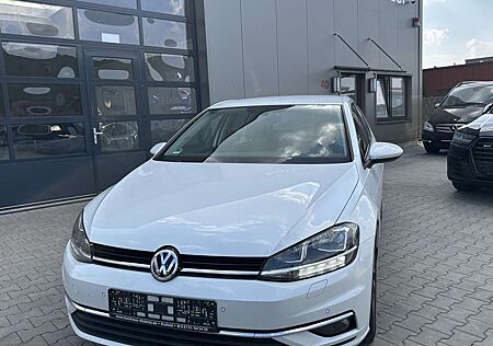 VW Golf Volkswagen Sound Start-Stopp
