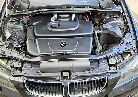 BMW 320d 320 DPF Aut.