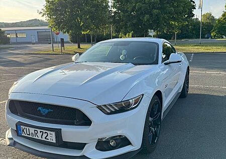 Ford Mustang 5.0 Ti-VCT V8 GT