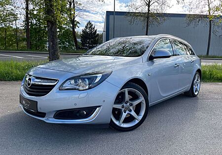 Opel Insignia A Sports Tourer 4x4 LED/NAVI/PANO/MEMOR