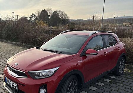 Kia Stonic 1.0 T-GDI DCT OPF Platinum Edition