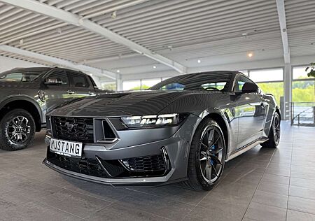 Ford Mustang FASTBACK DARK HORSE 5.0l V8 Automatik