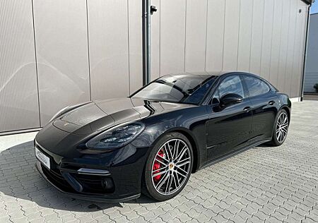 Porsche Panamera Turbo ! Hinterachs, Sportabgas, 21" !