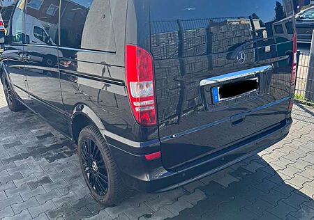Mercedes-Benz Viano 3.0 CDI DPF kompakt Automatik Ambiente Edition