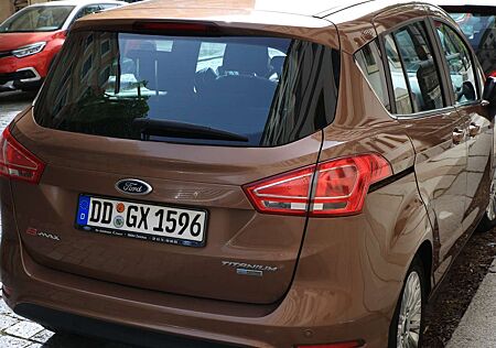 Ford B-Max 1.0 EcoBoost Titanium