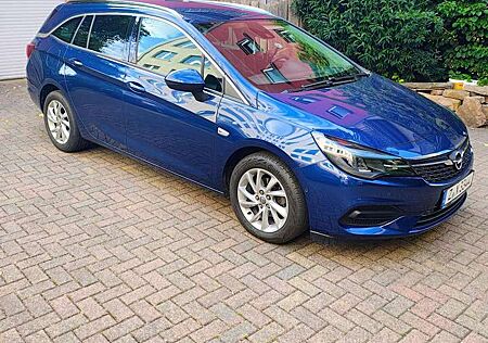 Opel Astra Elegance Start/Stop