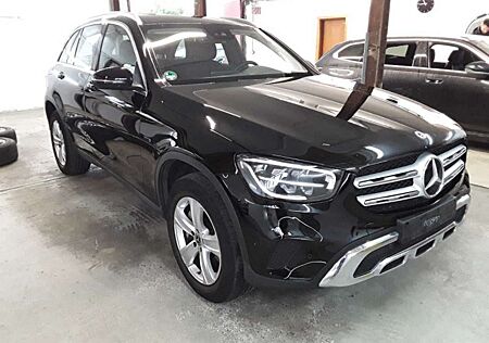 Mercedes-Benz GLC 300 e 4Matic*Sport*LED High Performance*MBUX