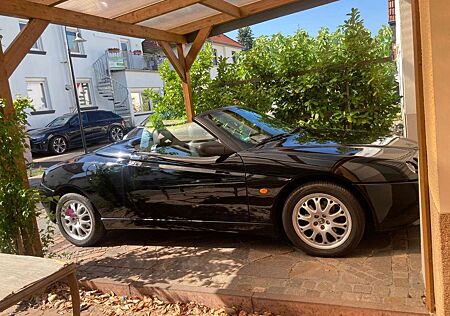 Alfa Romeo Spider 2.0 Twin Spark