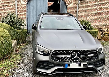 Mercedes-Benz GLC 300 d AMG 4Matic (253.919) SONDERMODELL