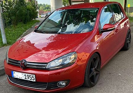 VW Golf Volkswagen 1.4 TSI Team