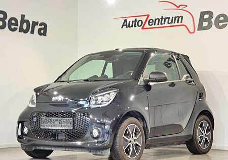 Smart ForTwo cabrio electric drive / EQ LED/SHZ/Kamera