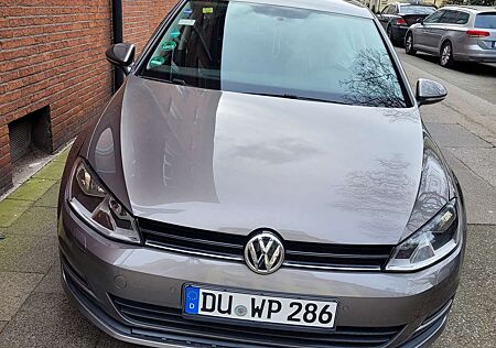 VW Golf Volkswagen 1.6 TDI 4Motion BlueMotion Technology Comfort