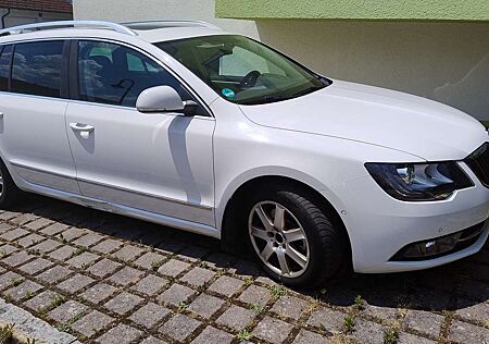 Skoda Superb Combi 2.0 TDI Green tec 4x4 DSG Elegance