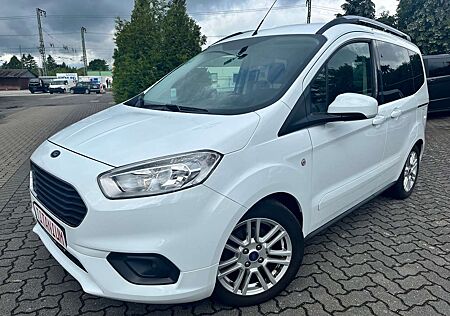 Ford Tourneo Courier Titanium Navi, WR, Tempomat