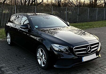 Mercedes-Benz E 350 d 4MATIC T *Standhz*Pano*Anhängerk*Sitzhz*
