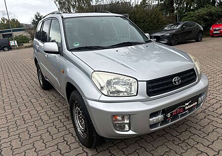 Toyota RAV 4 TÜV NEU 68.000KM 1 HAND