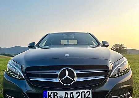 Mercedes-Benz C 200 CGI (205.042)