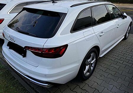 Audi A4 Avant Diesel Avant 35 TDI S tronic advanced