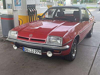 Opel Manta B - BERLINETTA