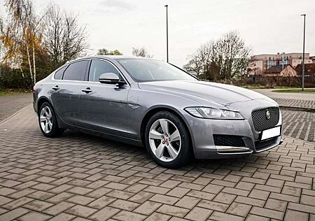Jaguar XF (260) 20d AWD