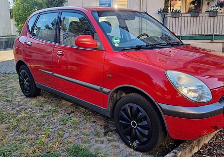 Daihatsu Sirion CXL