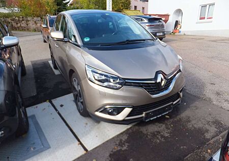 Renault Scenic BOSE Edition