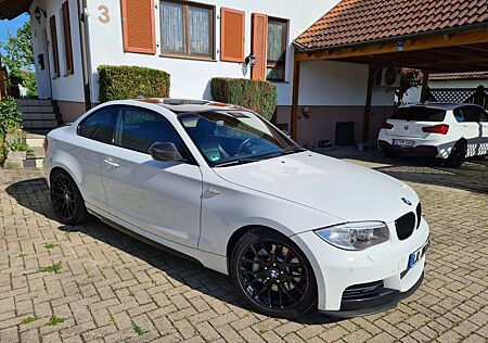 BMW 135i 135 Coupe Aut. Edition Sport