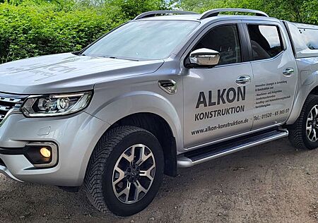 Renault Alaskan