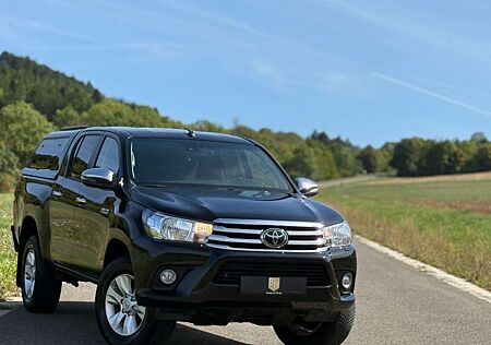 Toyota Hilux Double Cab 4x4/Kamera/Navi/Tempomat/