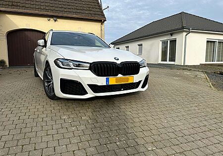 BMW 530d 530 Touring Aut. M Sport Edition