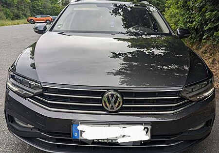 VW Passat Variant Volkswagen 2.0 TDI SCR DSG Business