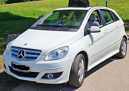 Mercedes-Benz B 200 B-Klasse